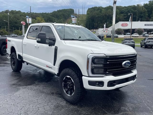 Used 2026 Ford F250 Platinum w/ Tremor Off-Road Package AWD/4WD image 6