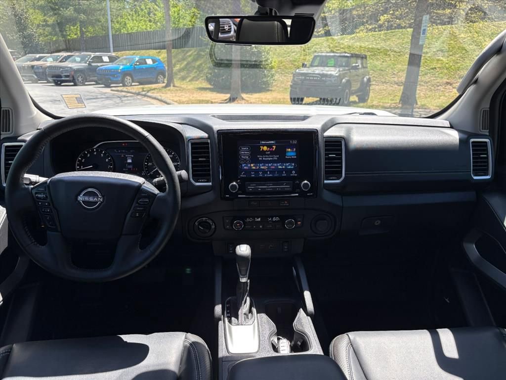 Certified 2024 Nissan Frontier SL w/ Technology Package image 8