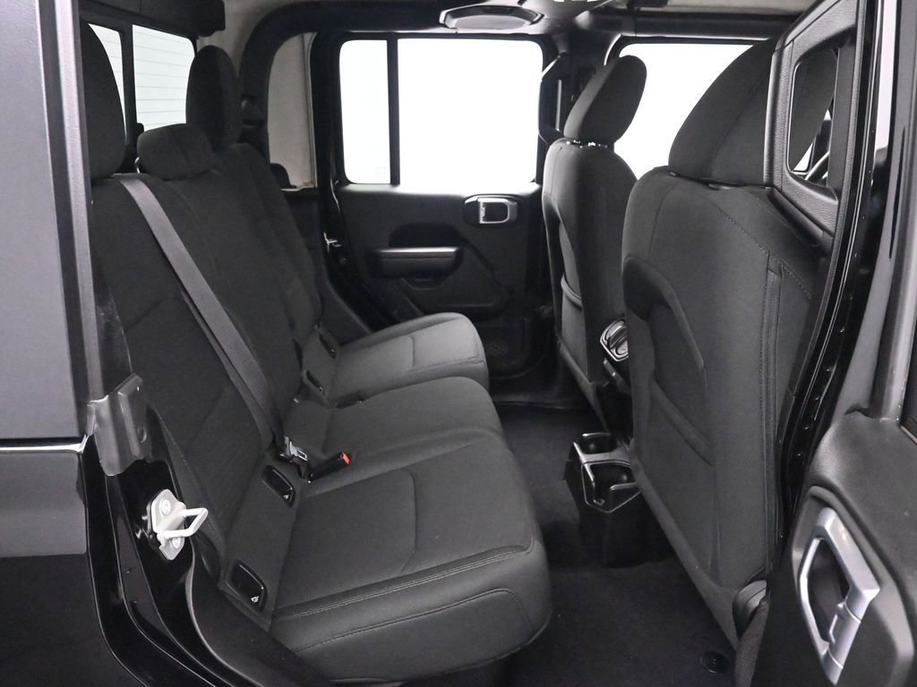 Used 2020 Jeep Gladiator Sport w/ Quick Order Package 24S image 16