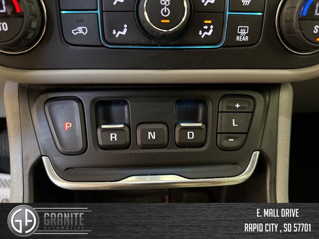 Used 2021 GMC Terrain SLE w/ Driver Convenience Package AWD/4WD image 24