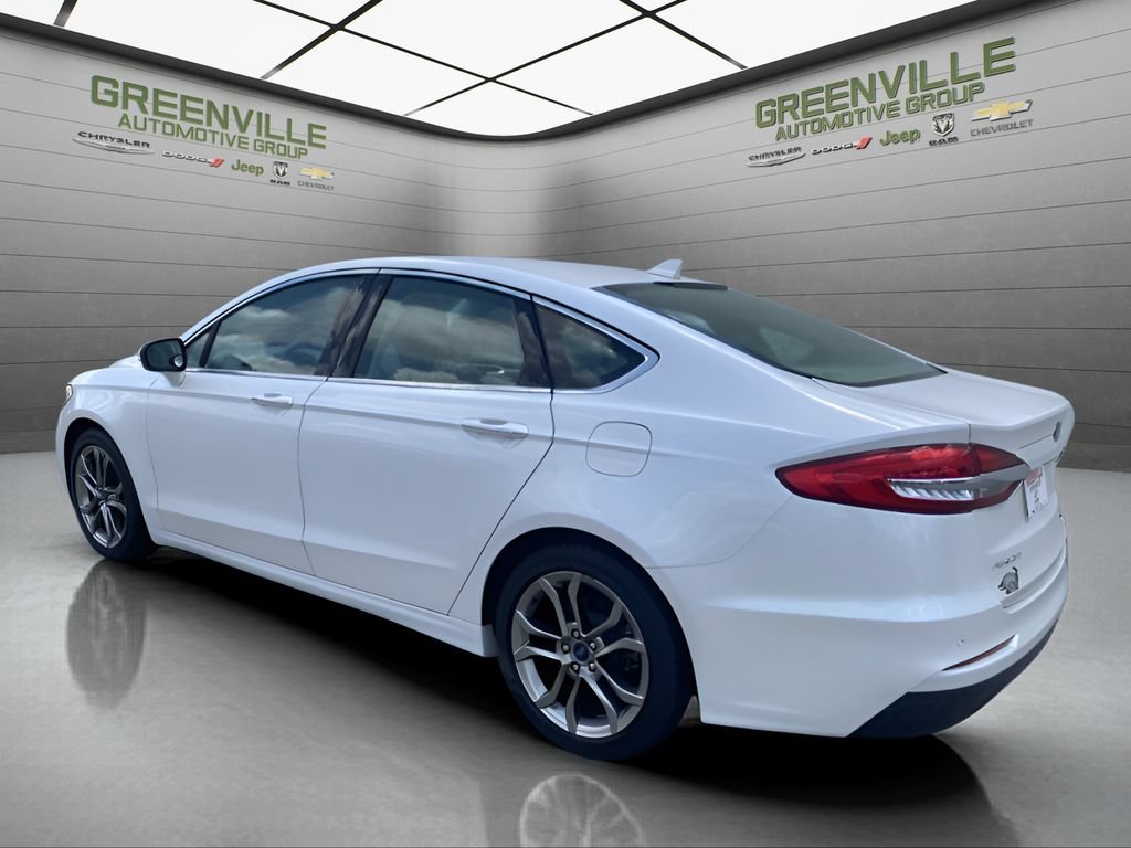 Used 2019 Ford Fusion SEL FWD image 3