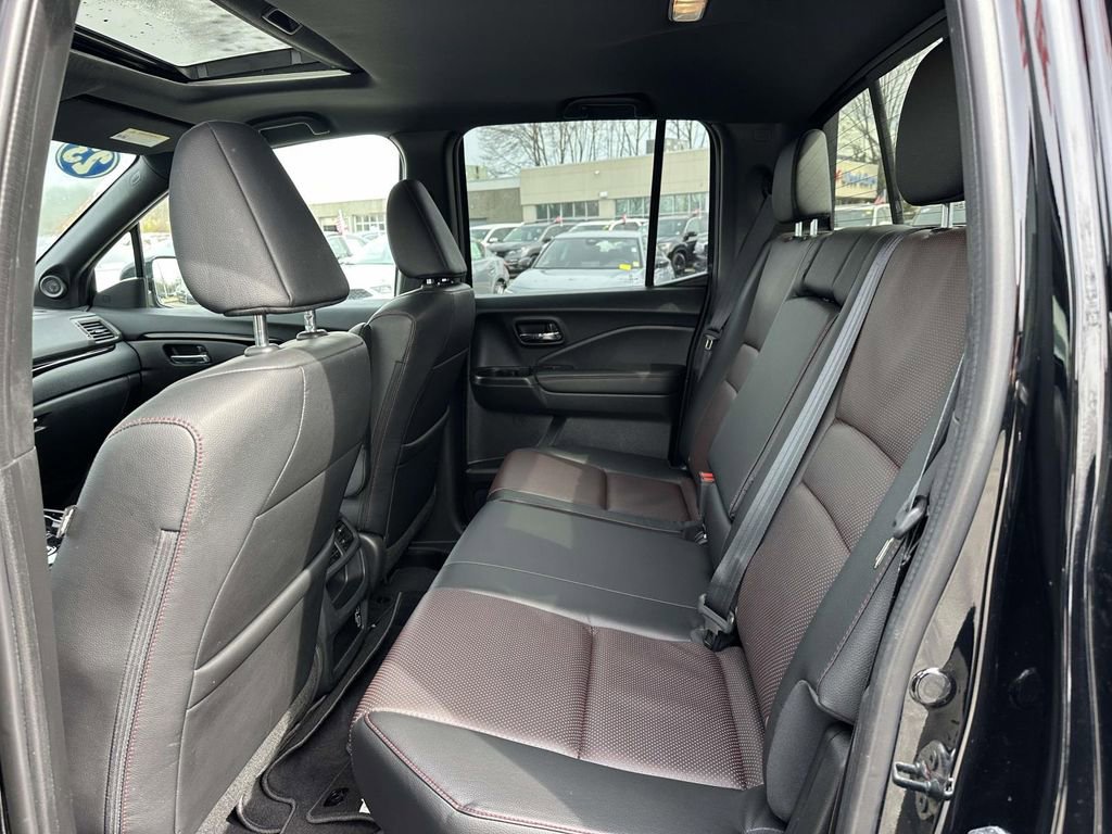 Certified 2023 Honda Ridgeline Black Edition image 10