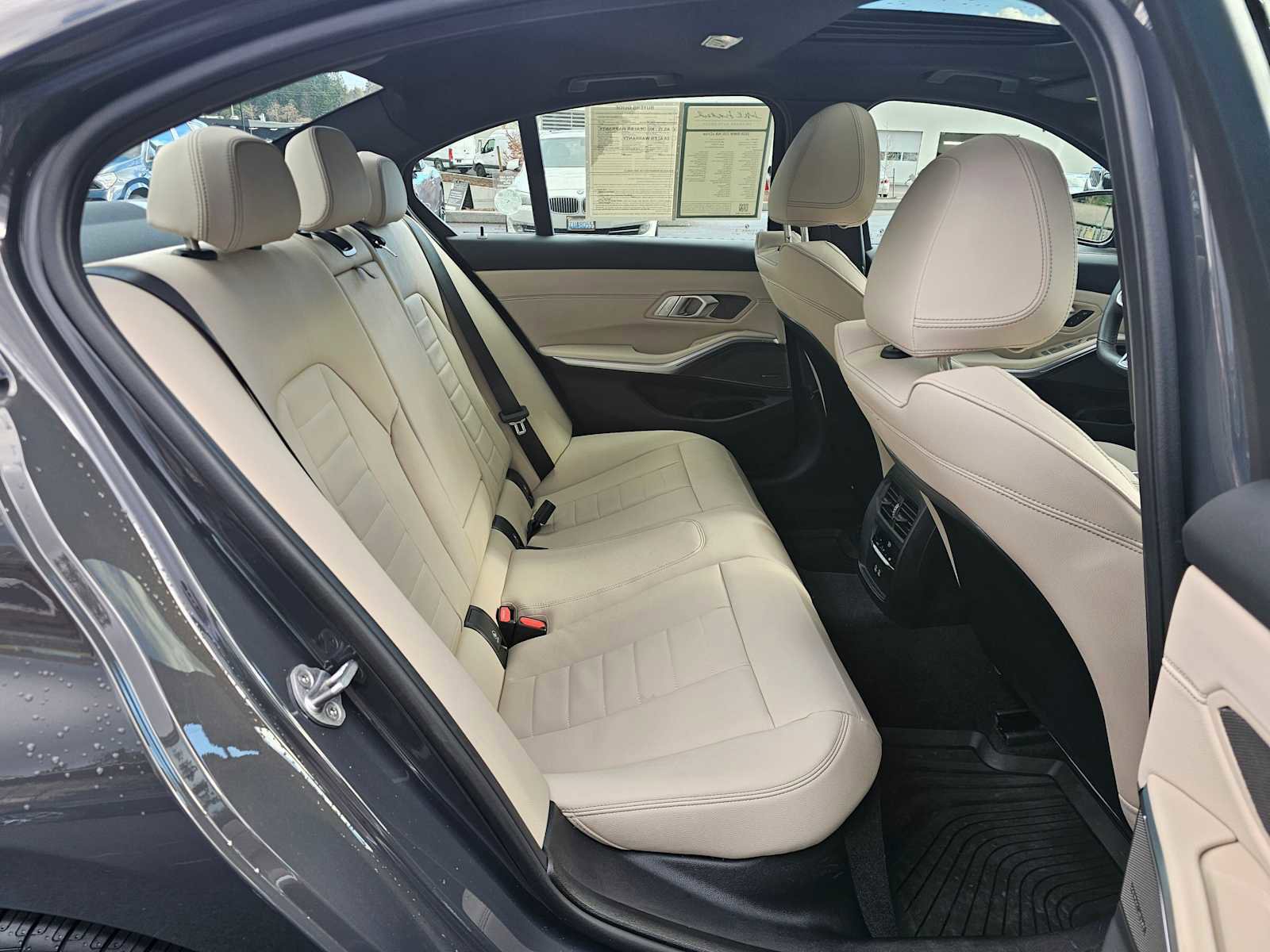 Used 2026 BMW 330i xDrive Sedan w/ M Sport Package image 12