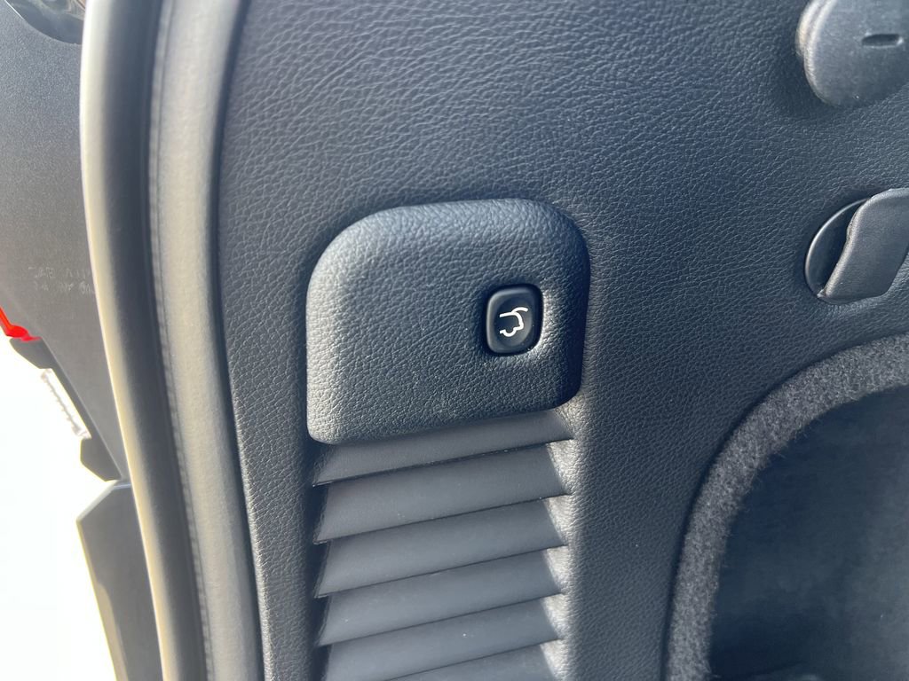 Used 2021 Jeep Grand Cherokee Laredo X AWD/4WD image 9
