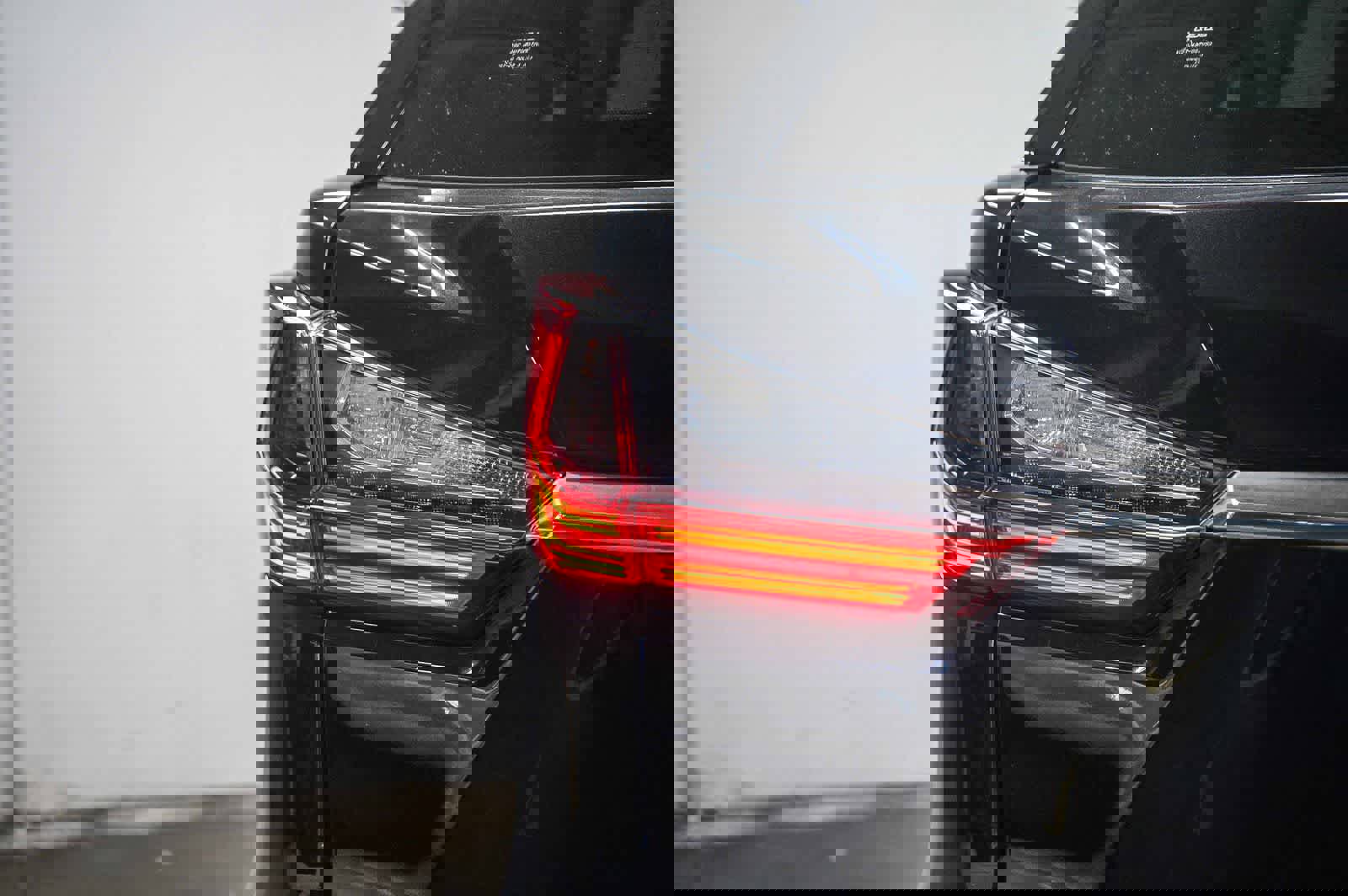 Used 2021 Lexus RX 450hL AWD w/ Premium Package image 11