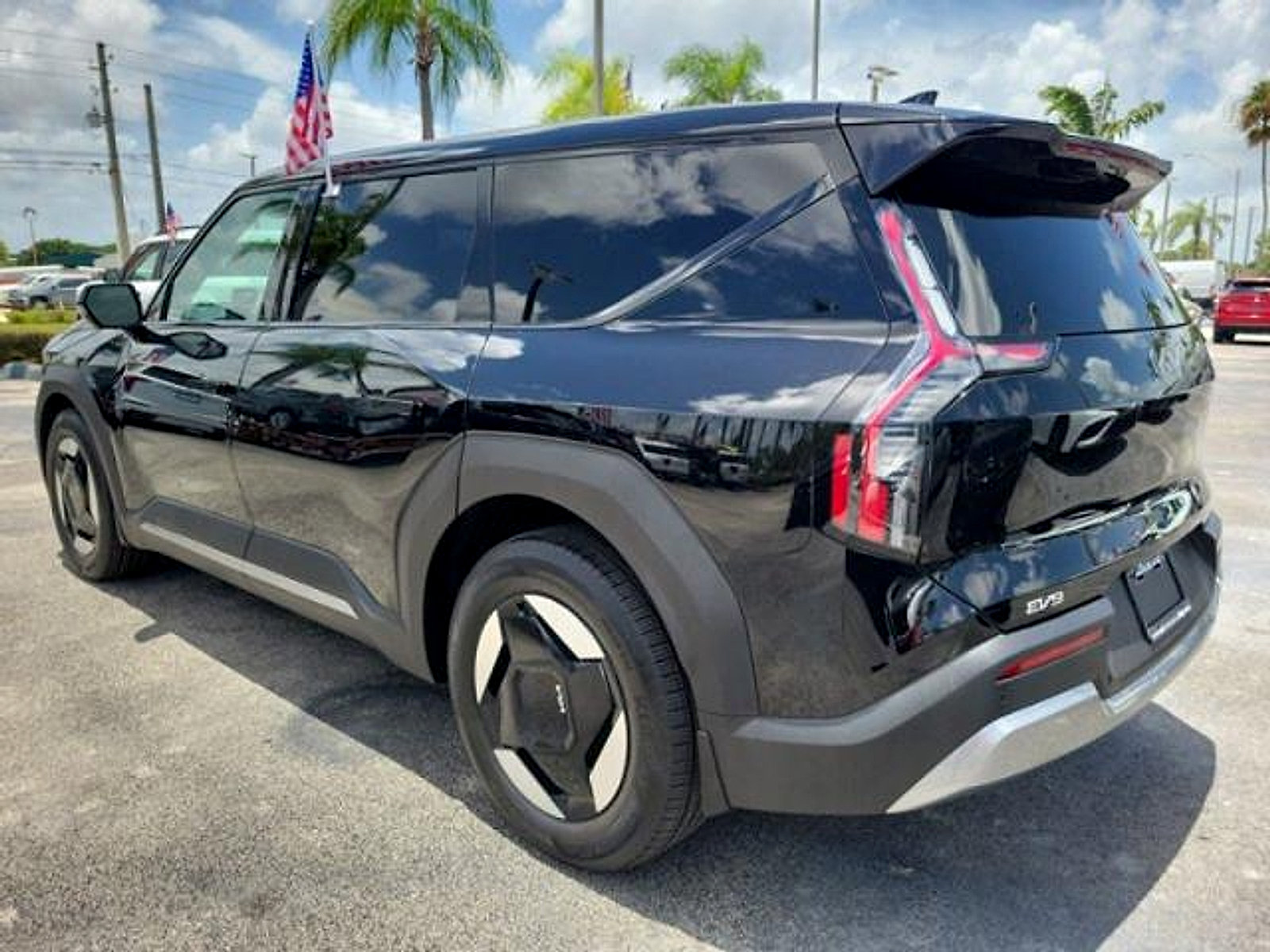 Used 2026 Kia EV9 Light RWD image 5