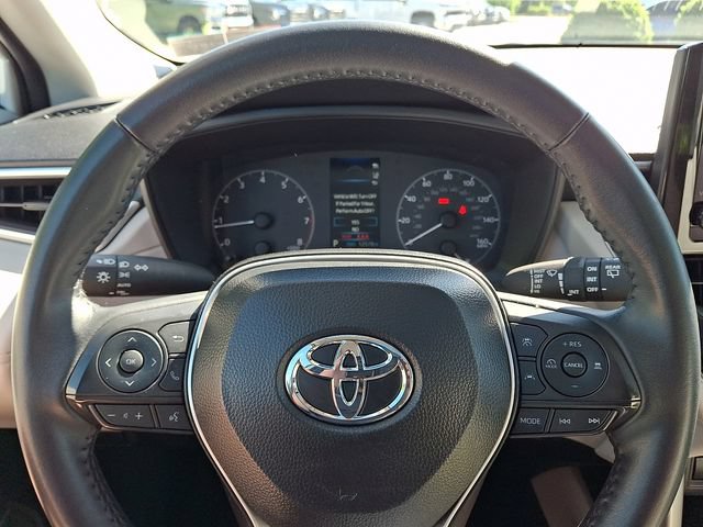Certified 2025 Toyota Corolla Cross LE w/ Moonroof Package AWD/4WD image 19