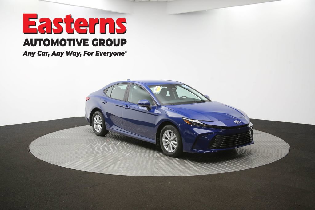 Used 2025 Toyota Camry LE w/ Convenience Package image 47