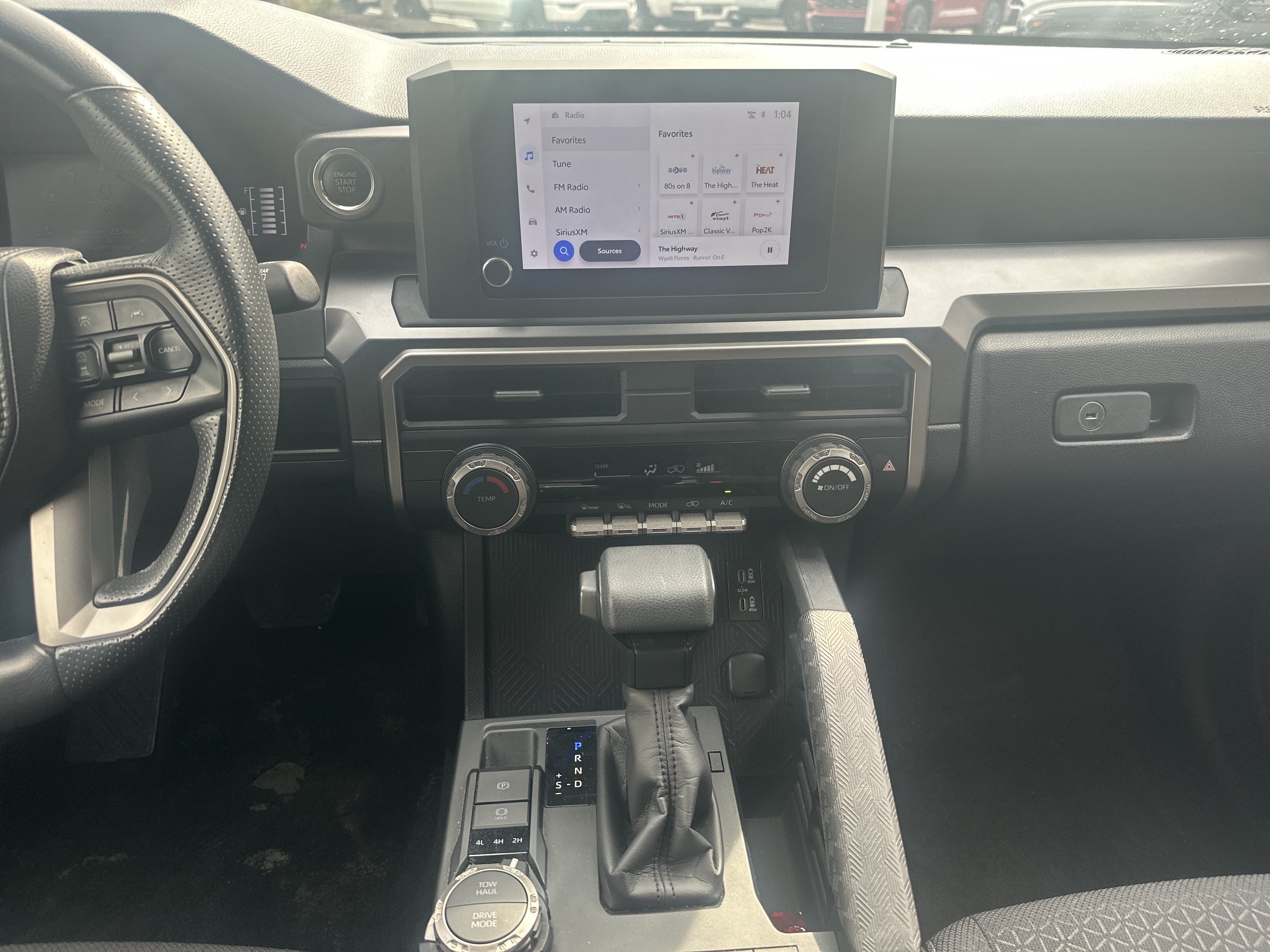 Used 2025 Toyota 4Runner SR5 AWD/4WD image 22