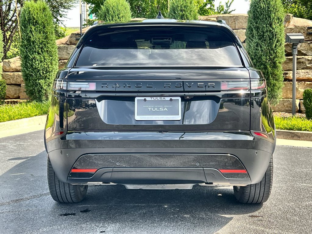 Used 2025 Land Rover Range Rover Velar S AWD/4WD image 4