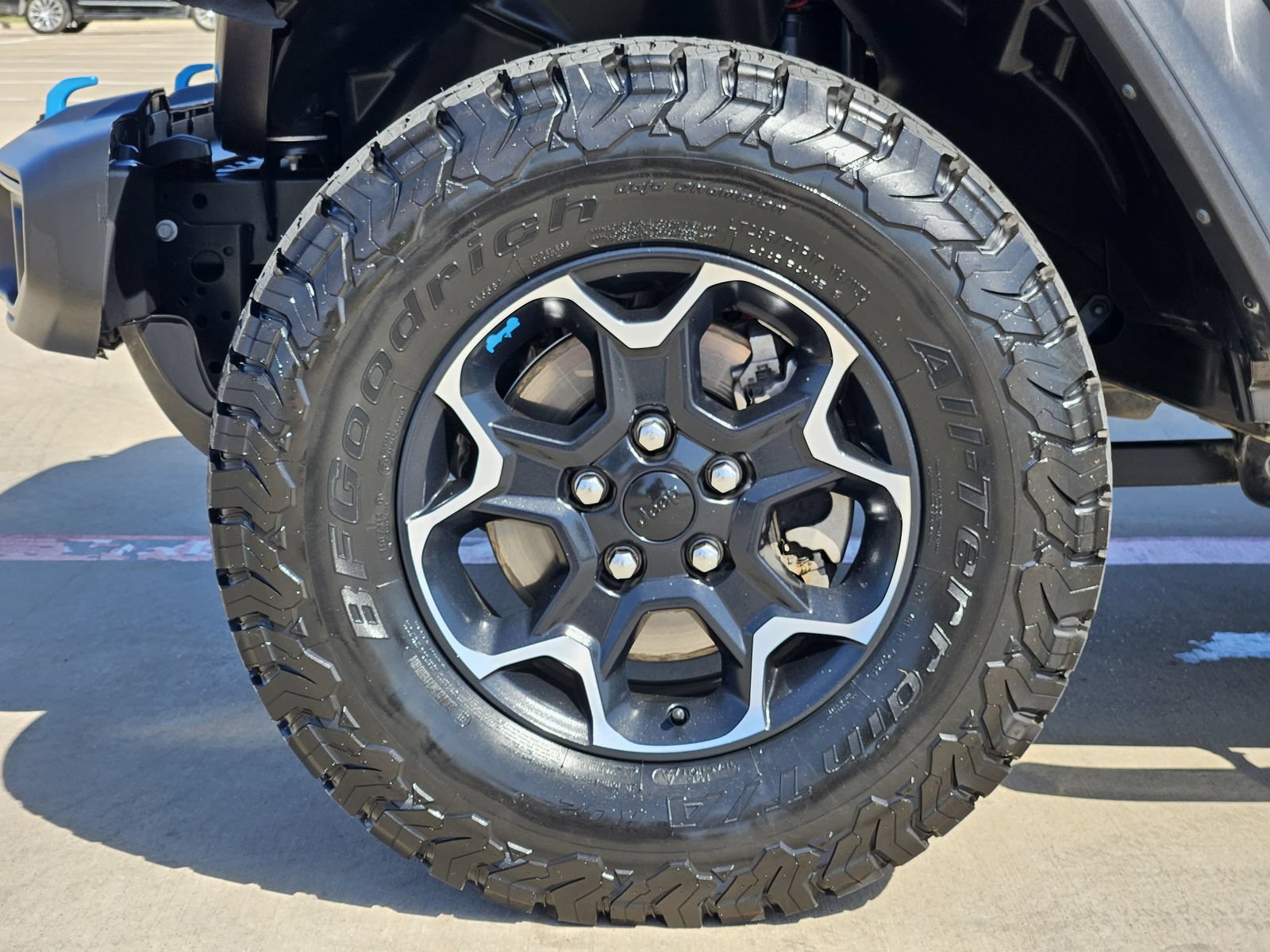 Used 2023 Jeep Wrangler Unlimited Rubicon 4xe AWD/4WD image 12