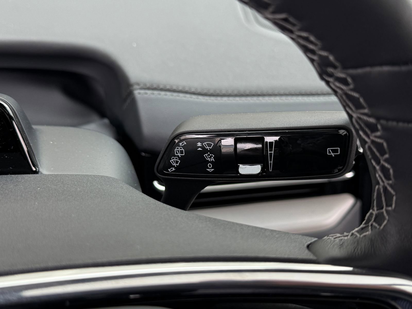 New 2026 Lincoln Navigator L Reserve AWD/4WD image 32