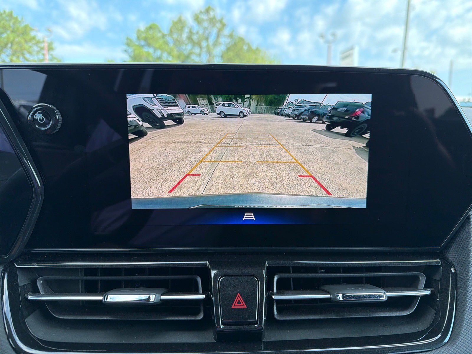 Used 2024 Chevrolet TrailBlazer RS FWD image 20