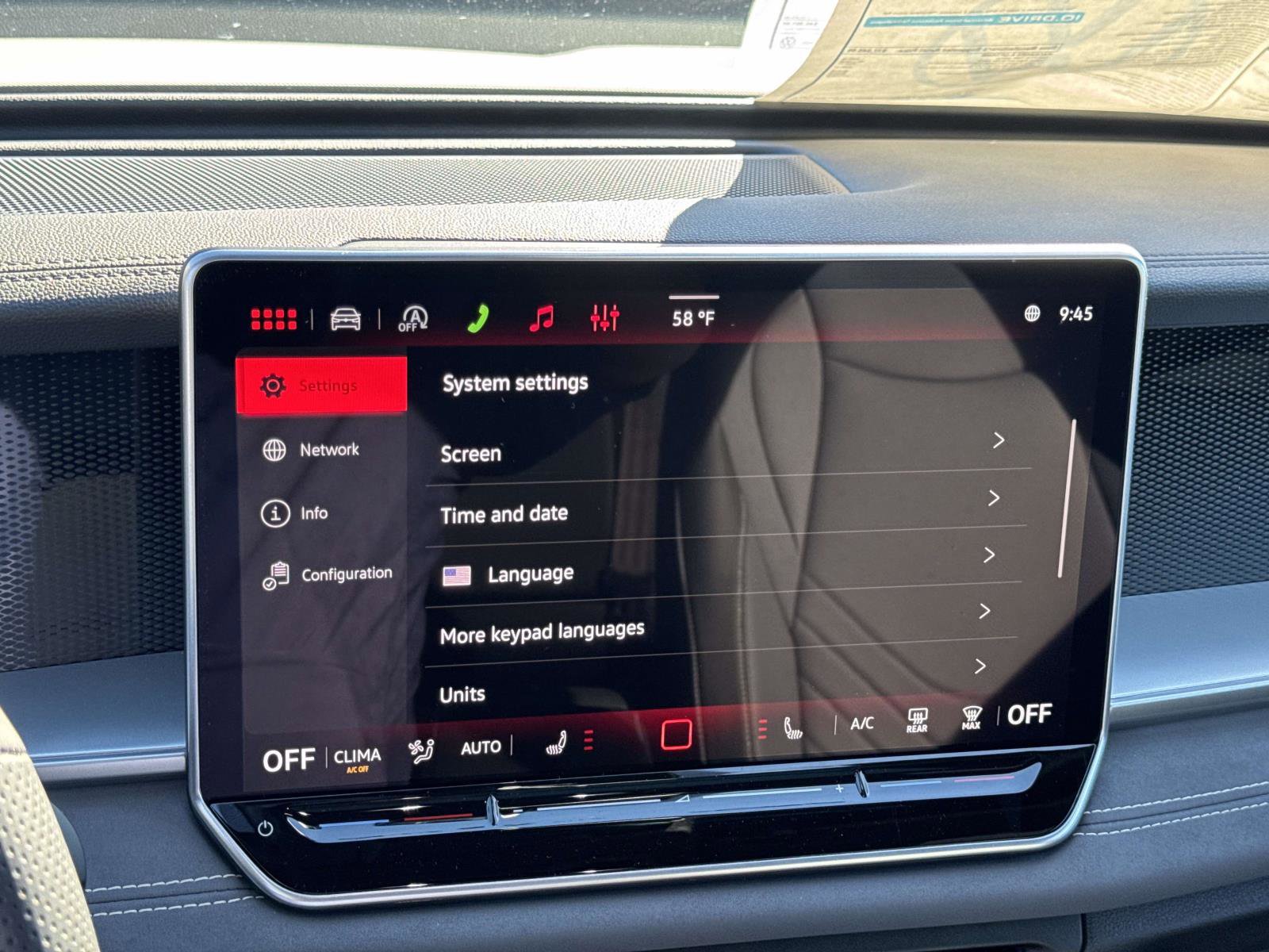 New 2026 Volkswagen Tiguan SE R-Line FWD image 23