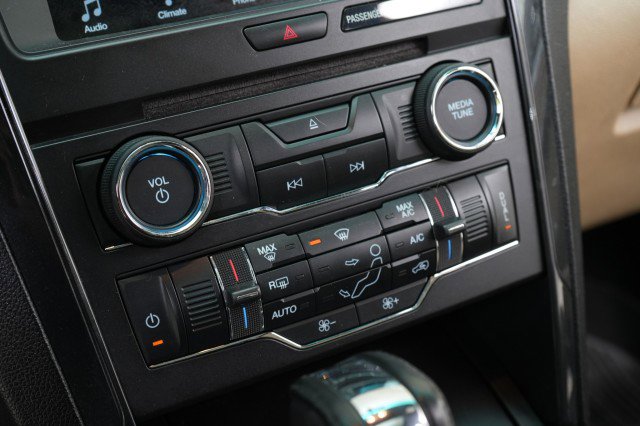 Used 2017 Ford Explorer XLT w/ Equipment Group 201A image 55