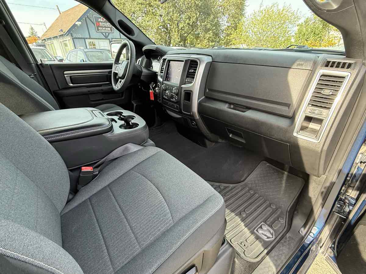 Used 2021 RAM 1500 Classic Warlock w/ Electronics Group image 13