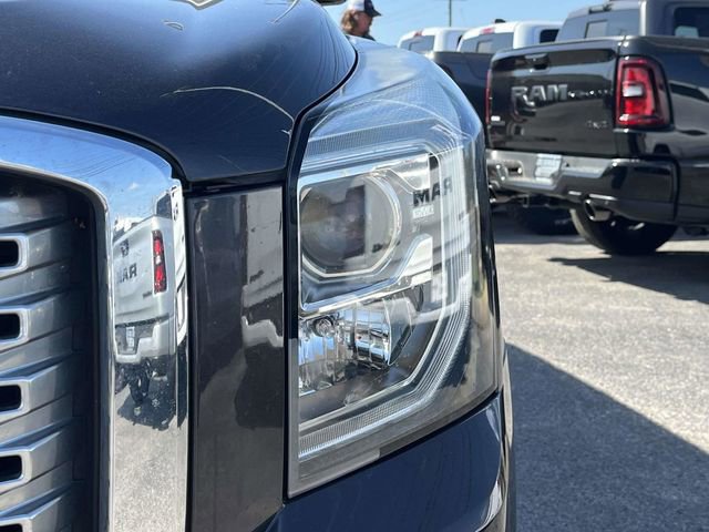 Used 2017 GMC Yukon Denali w/ Open Road Package image 9