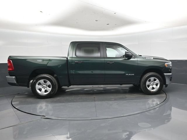 New 2026 RAM 1500 4x4 Crew Cab image 2