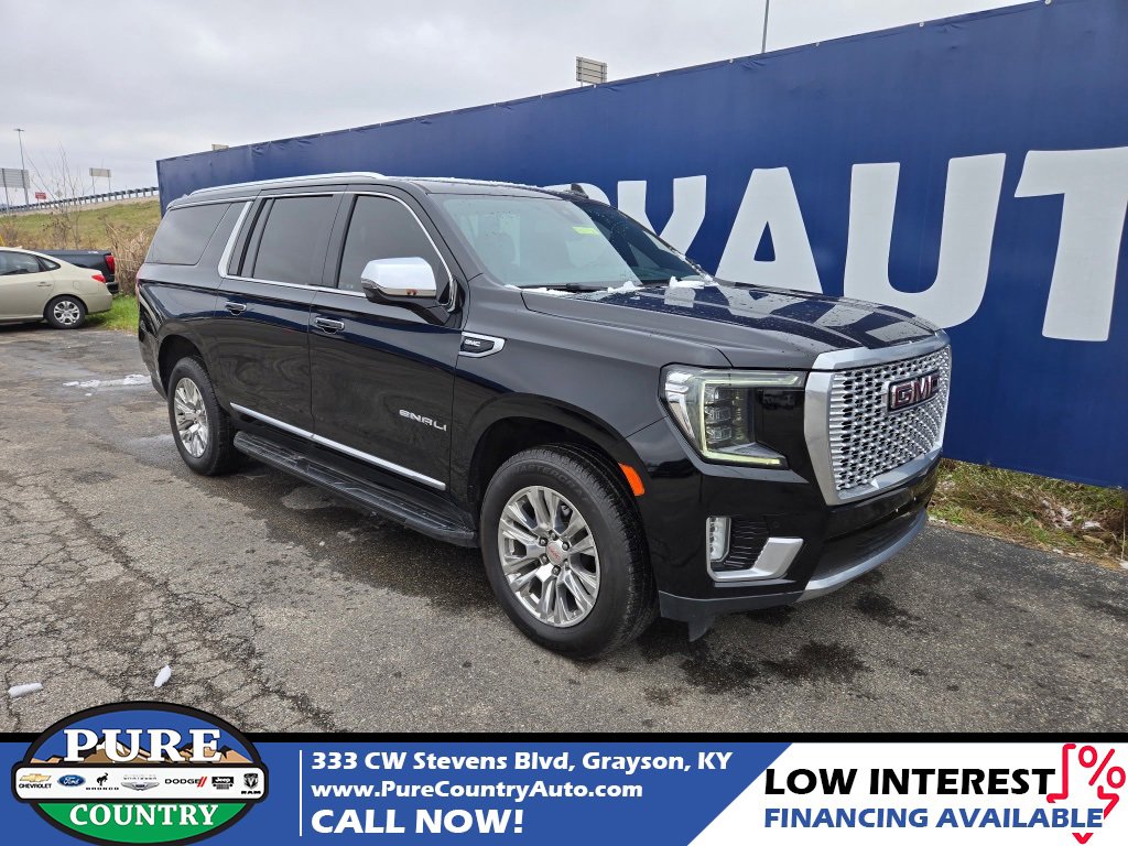 Used 2021 GMC Yukon XL Denali image 1