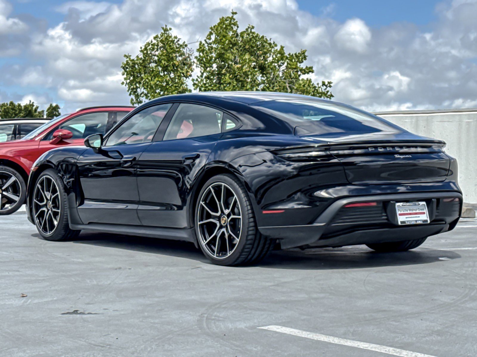 Used 2024 Porsche Taycan RWD image 3