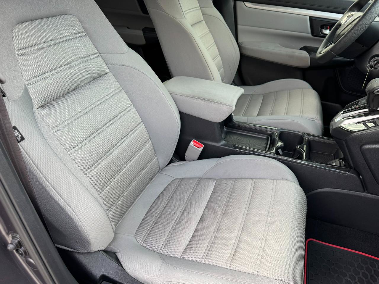 Used 2017 Honda CR-V LX image 25