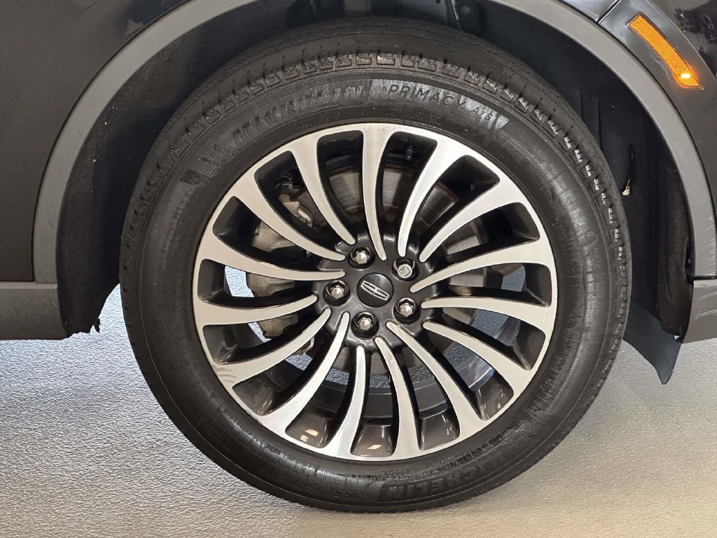 Used 2023 Lincoln Aviator Reserve w/ Elements Package Plus AWD/4WD image 9