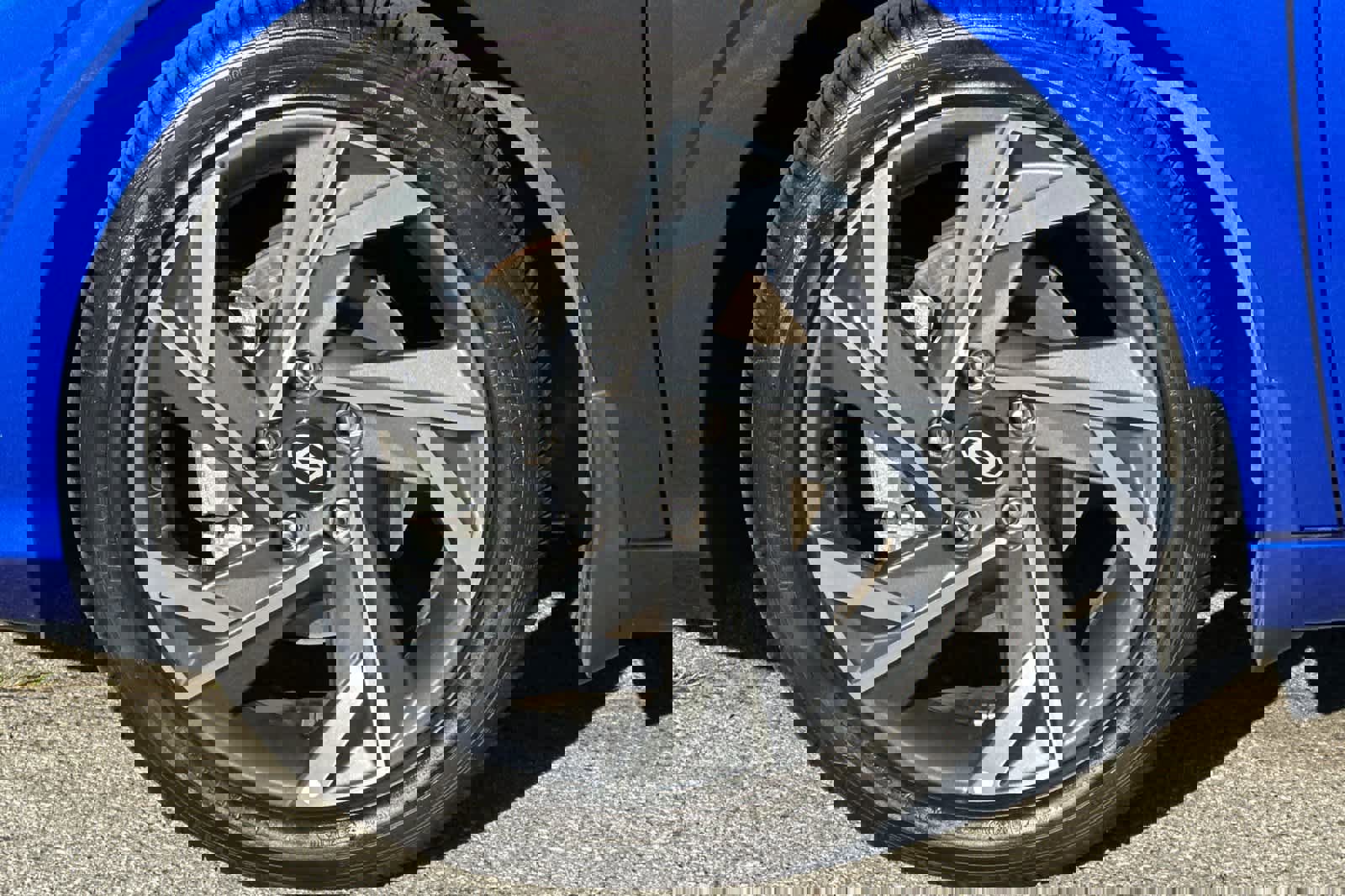 Used 2025 Hyundai Elantra SEL image 31