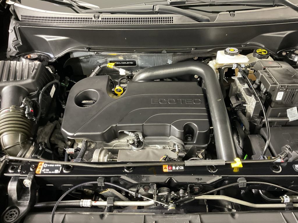 Used 2024 GMC Terrain SLE image 25