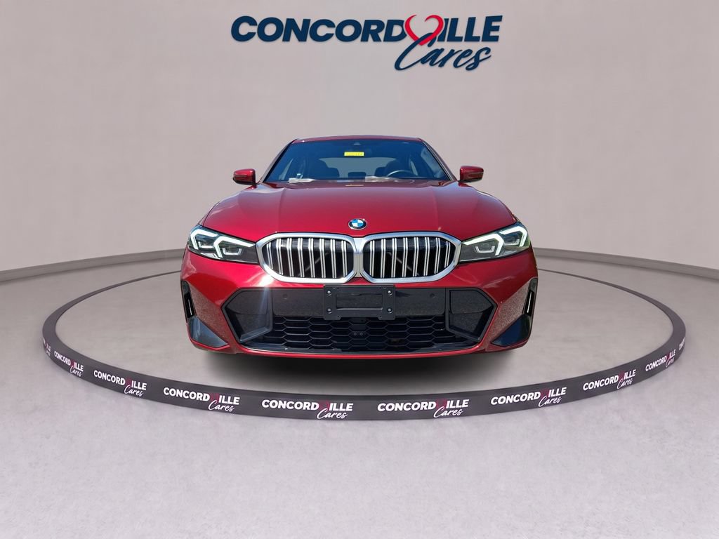 Used 2026 BMW 330i xDrive Sedan w/ M Sport Package AWD/4WD image 2