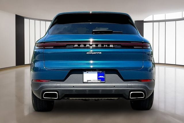 Used 2026 Porsche Cayenne AWD/4WD image 5
