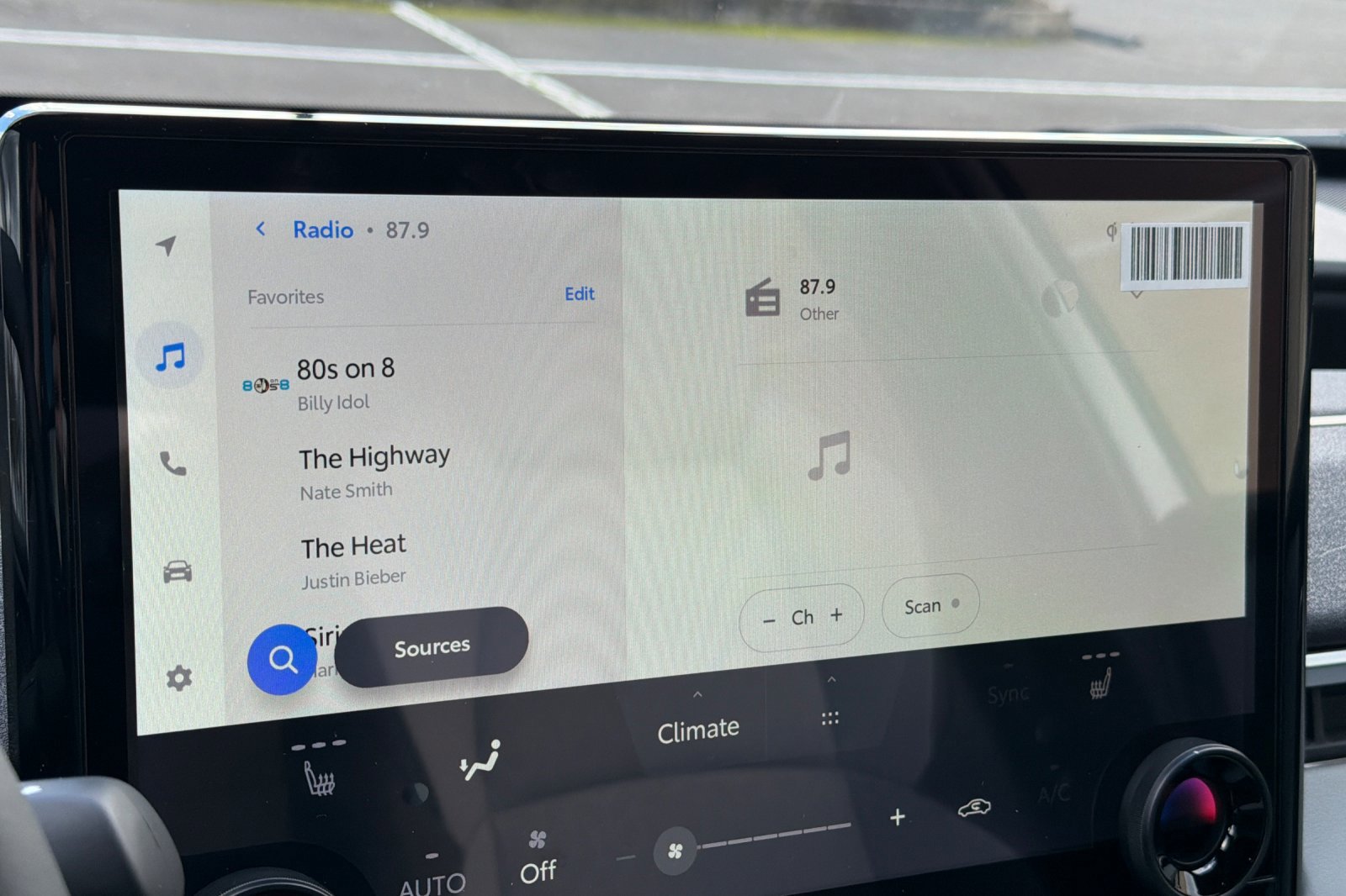 New 2026 Subaru Solterra Premium image 18