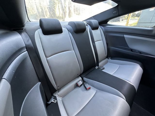 Used 2016 Honda Civic EX-T image 19