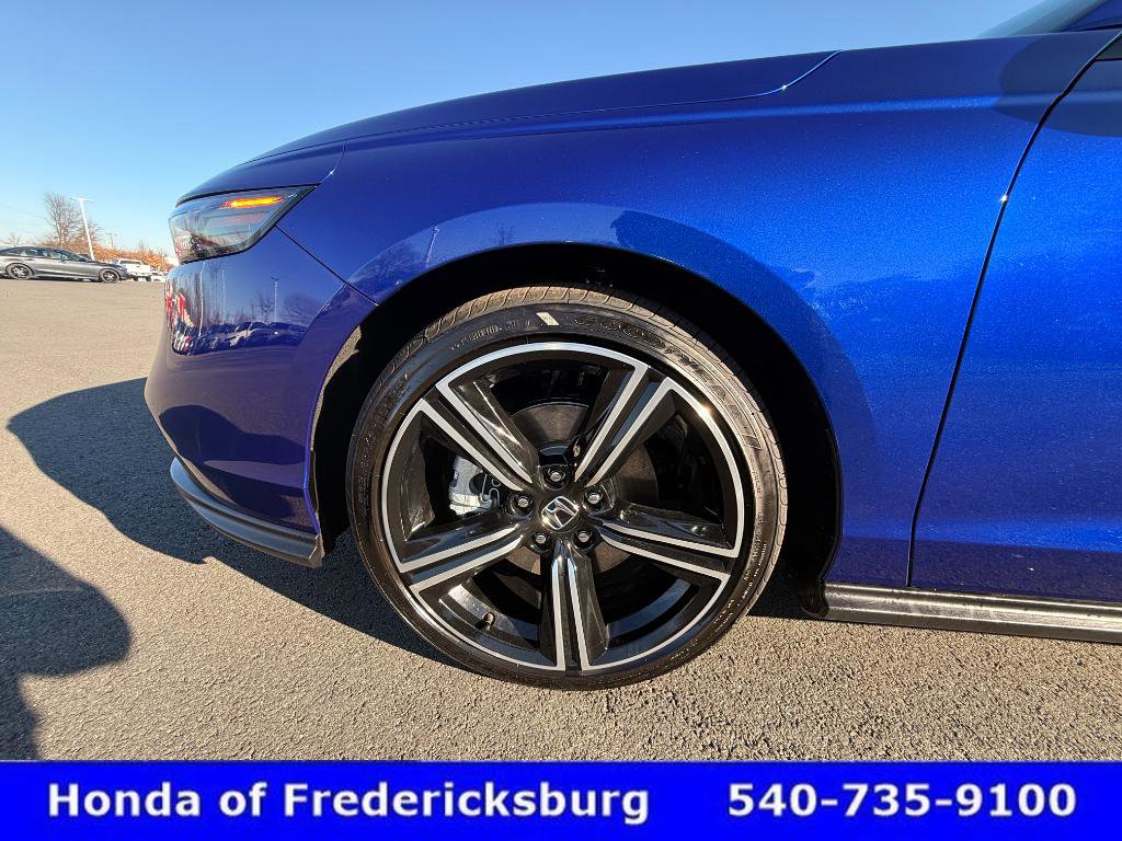 Certified 2025 Honda Accord Sport image 9