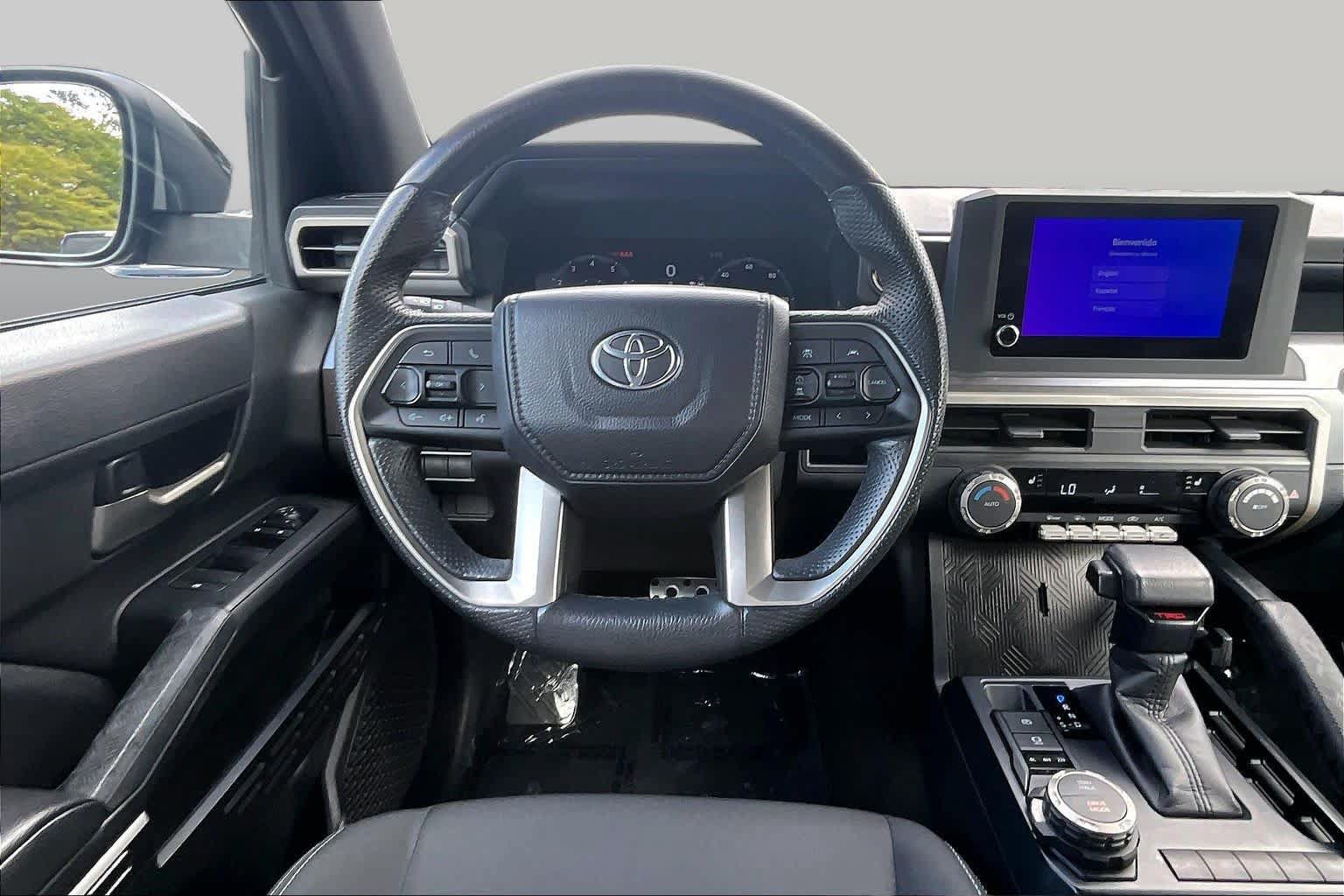 Used 2024 Toyota Tacoma TRD Sport AWD/4WD image 6