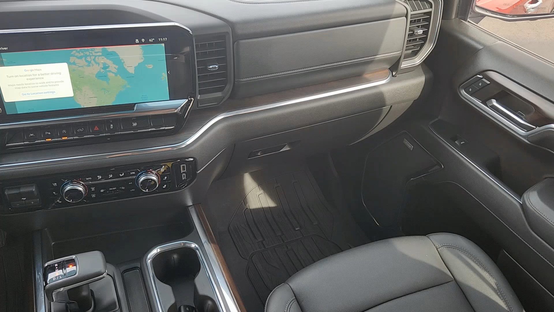 Used 2024 GMC Sierra 1500 SLT w/ SLT Premium Plus Package image 6