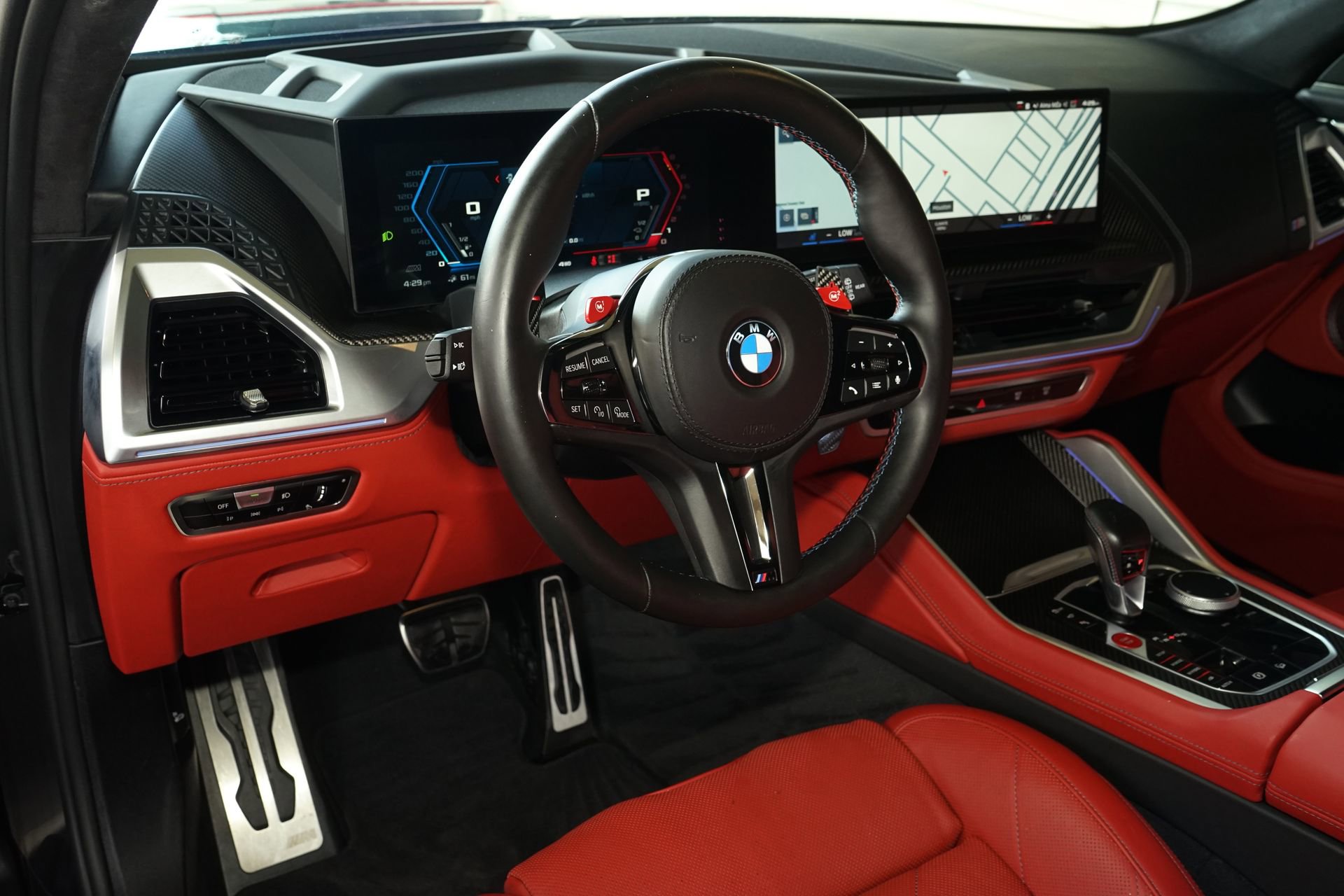 Used 2023 BMW XM AWD/4WD image 2