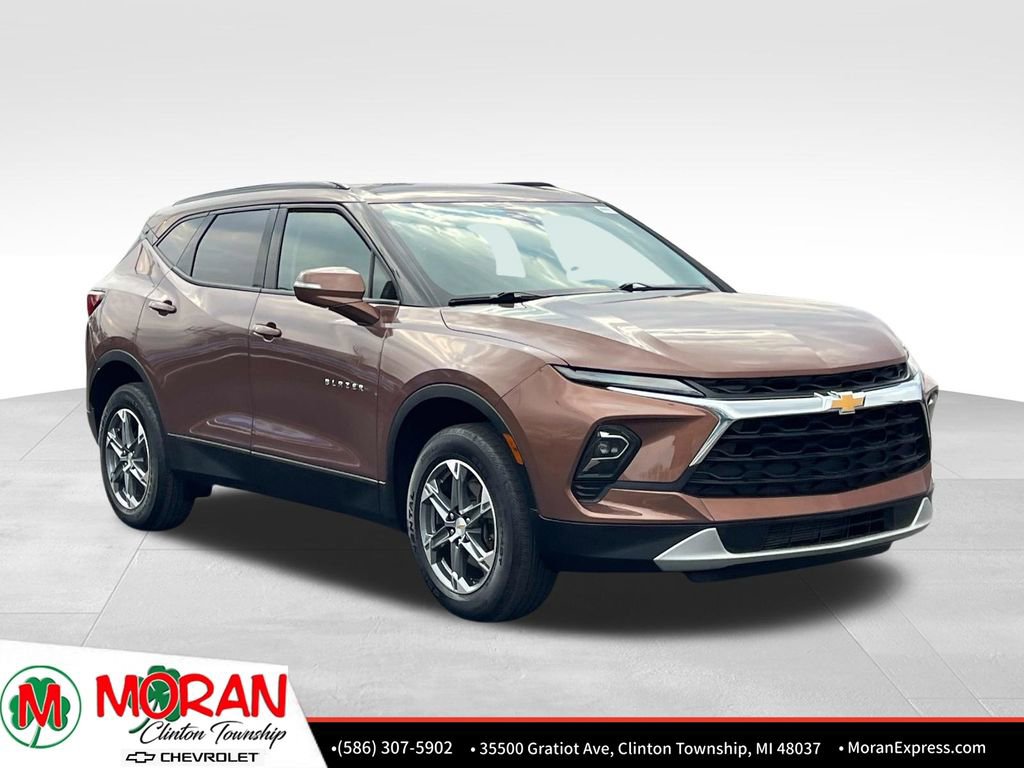 Certified 2024 Chevrolet Blazer LT FWD image 7