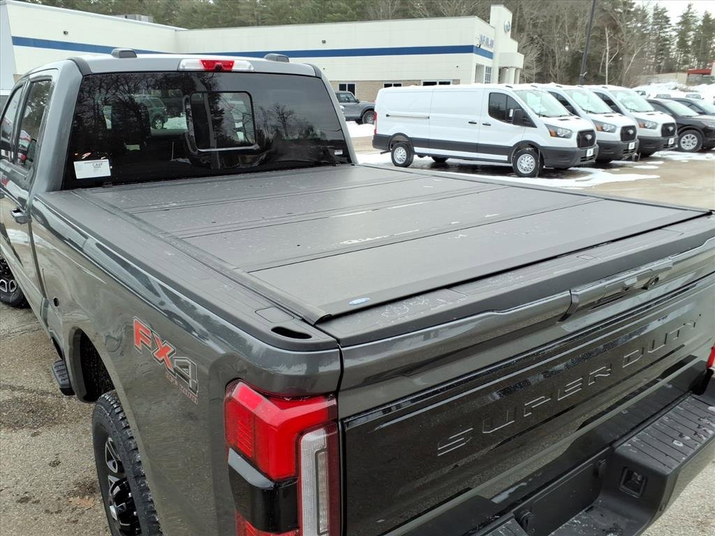 New 2026 Ford F350 Platinum w/ FX4 Off-Road Package image 8