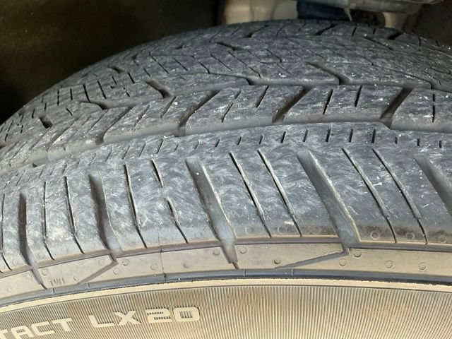Used 2025 Chevrolet Traverse High Country w/ LPO, Floor Liner Package AWD/4WD image 12