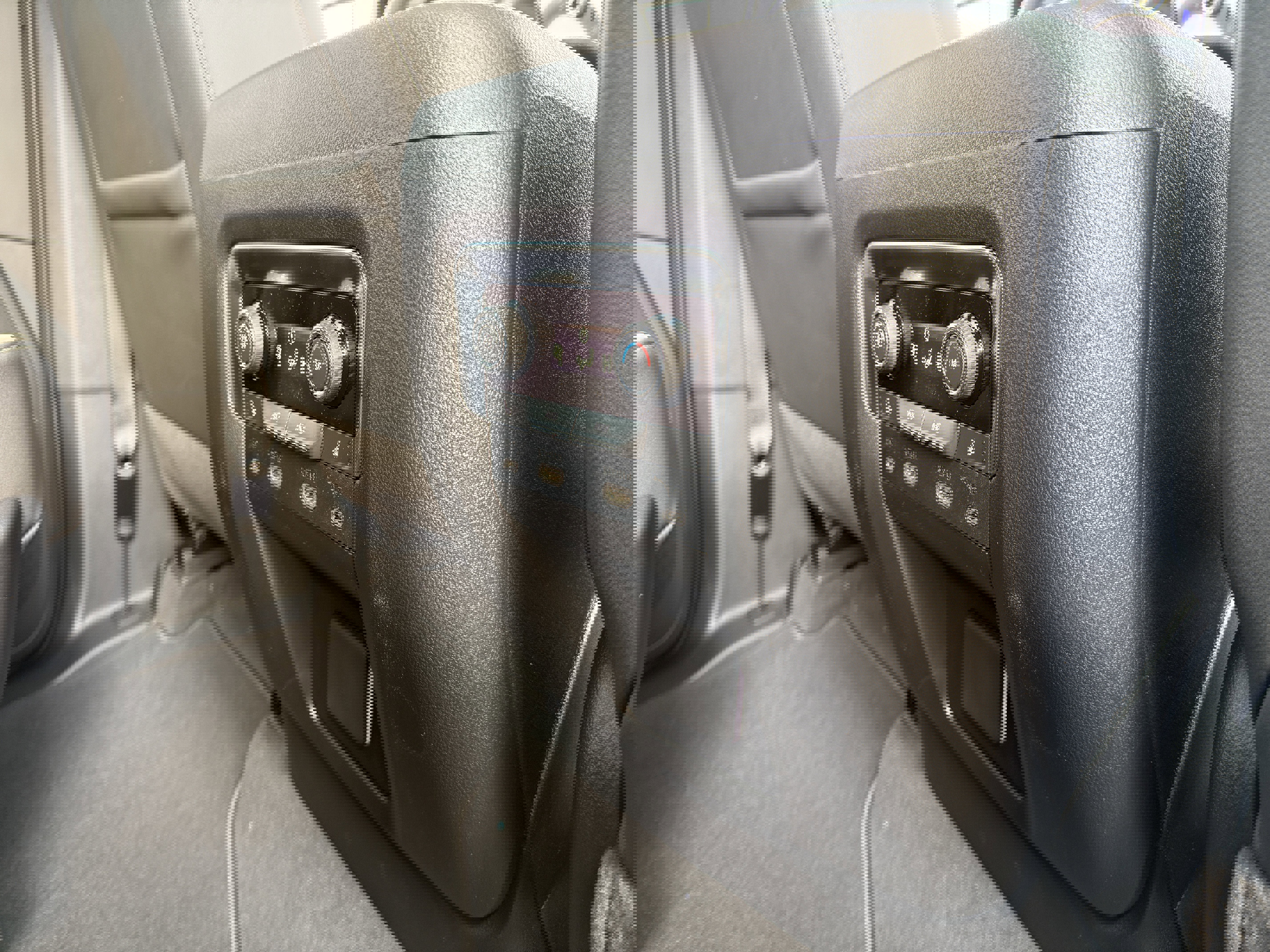 New 2026 Chevrolet Suburban Premier image 28