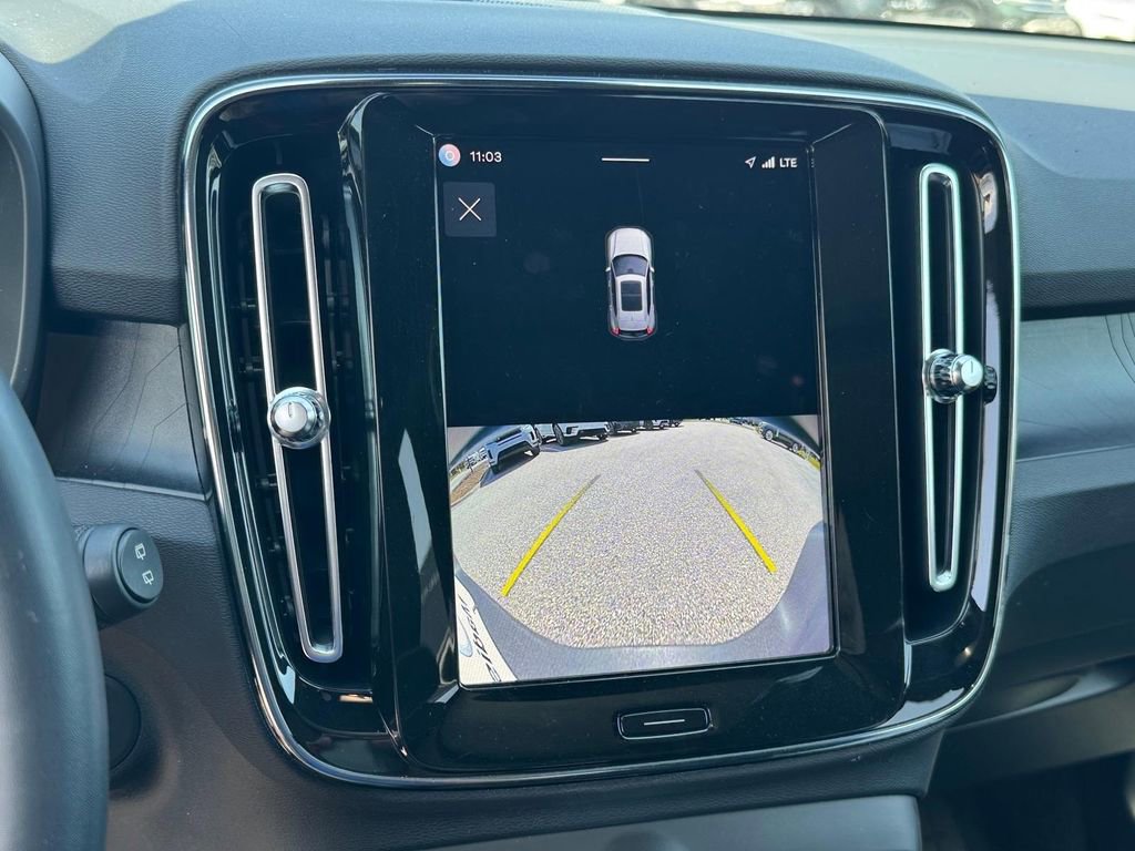 Used 2023 Volvo XC40 Recharge Ultimate AWD/4WD image 20