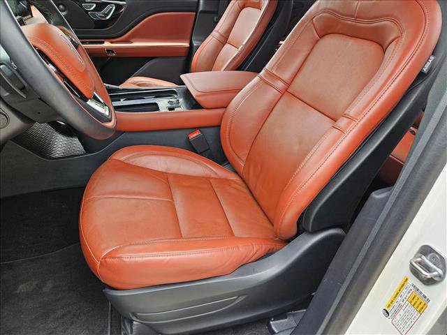 Used 2025 Lincoln Aviator Reserve w/ Illumination Package RWD image 14