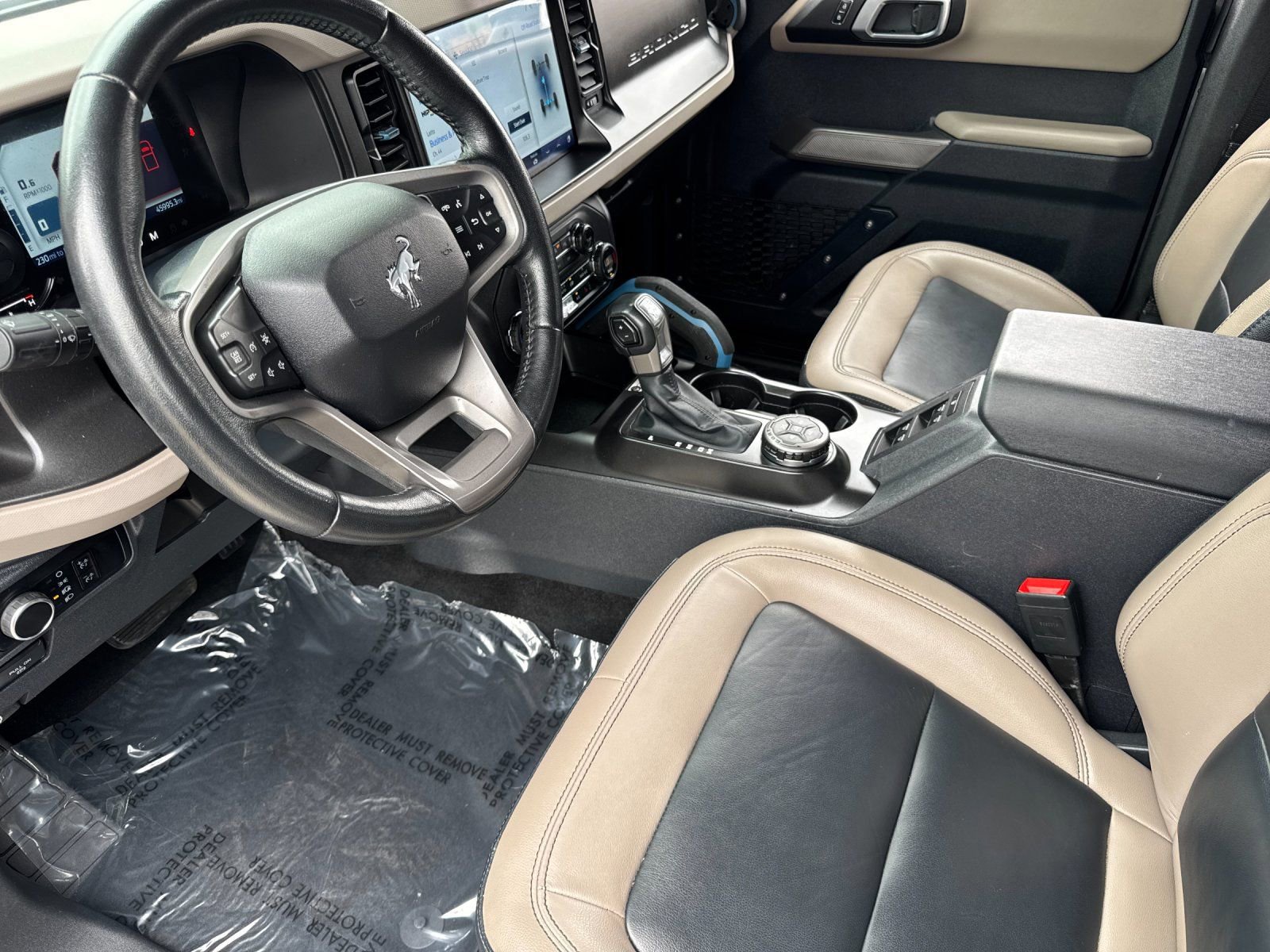 Used 2023 Ford Bronco Wildtrak AWD/4WD image 10