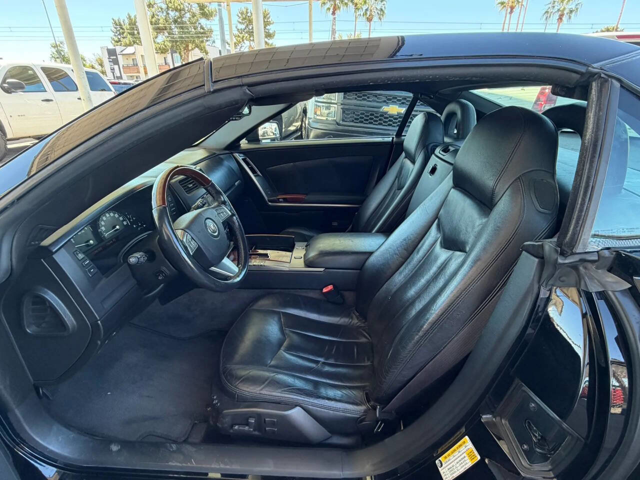 Used 2008 Cadillac XLR image 6