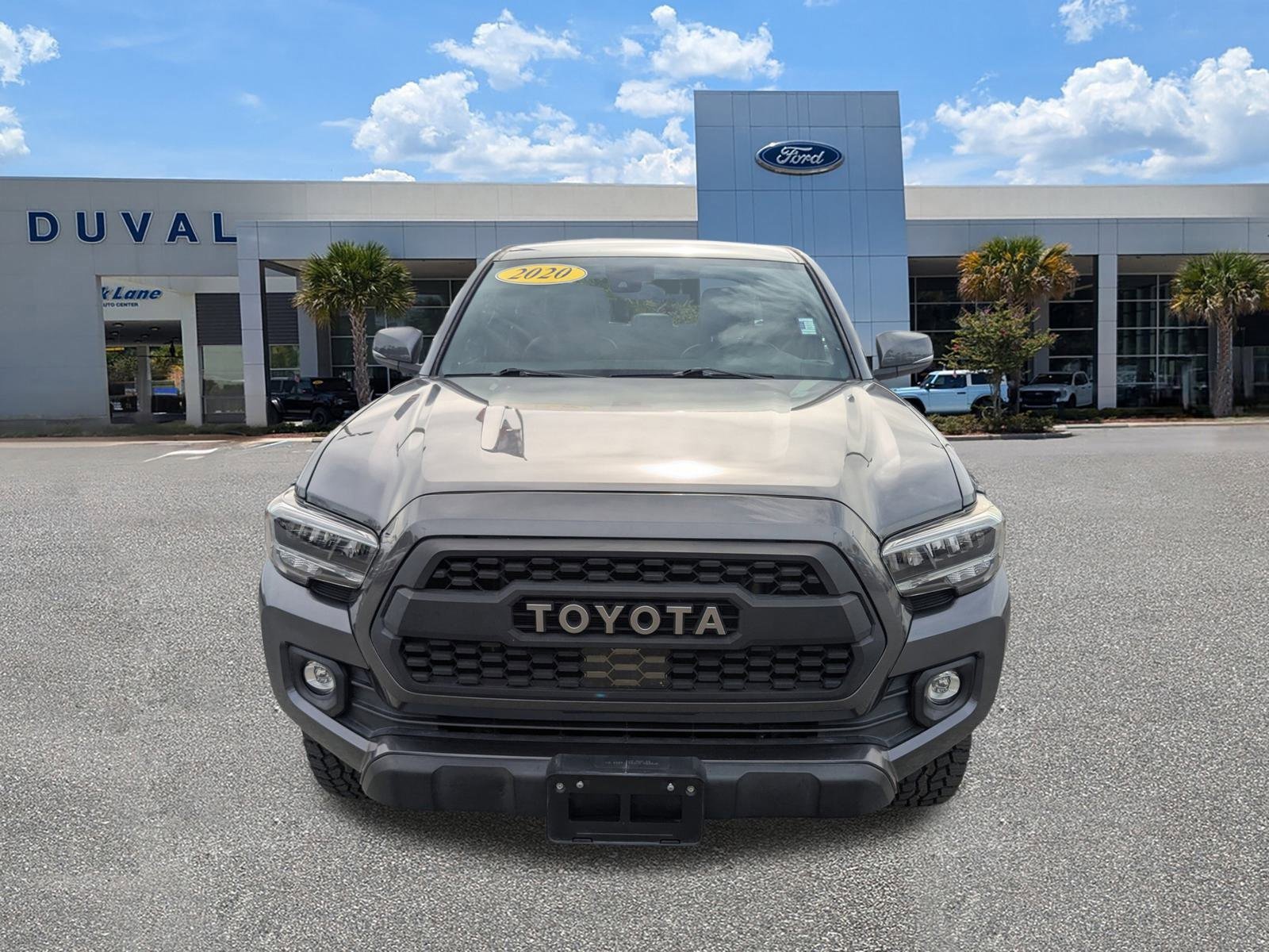 Used 2020 Toyota Tacoma TRD Off-Road image 9