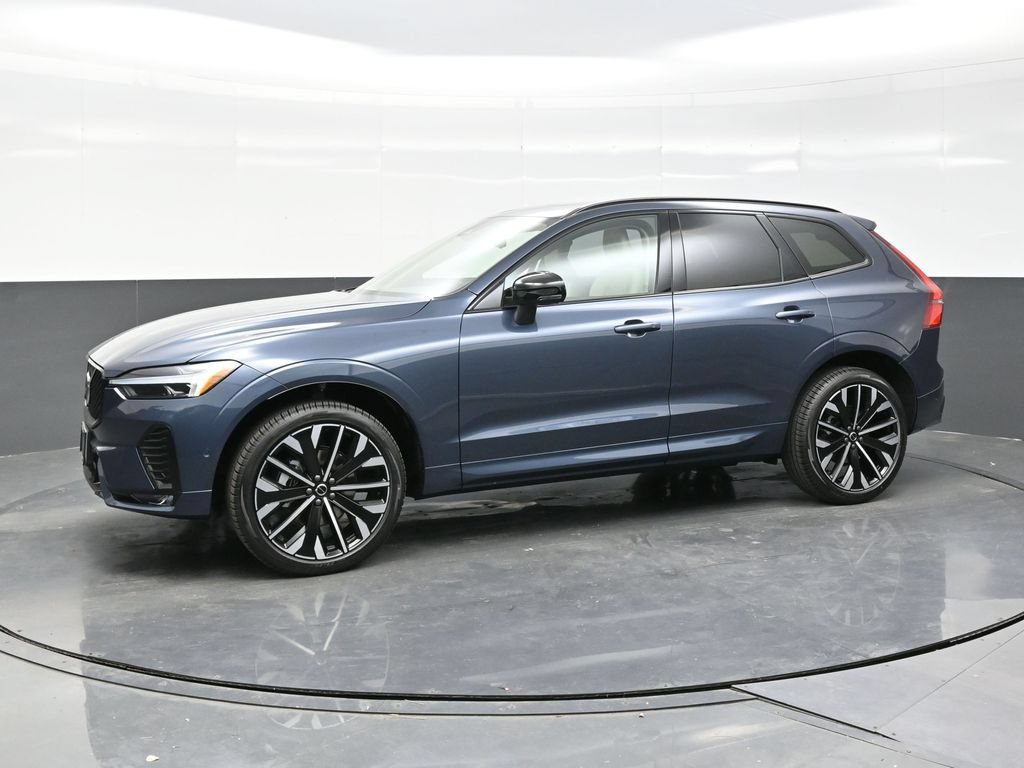 New 2026 Volvo XC60 B5 Ultra w/ Climate Package AWD/4WD image 3