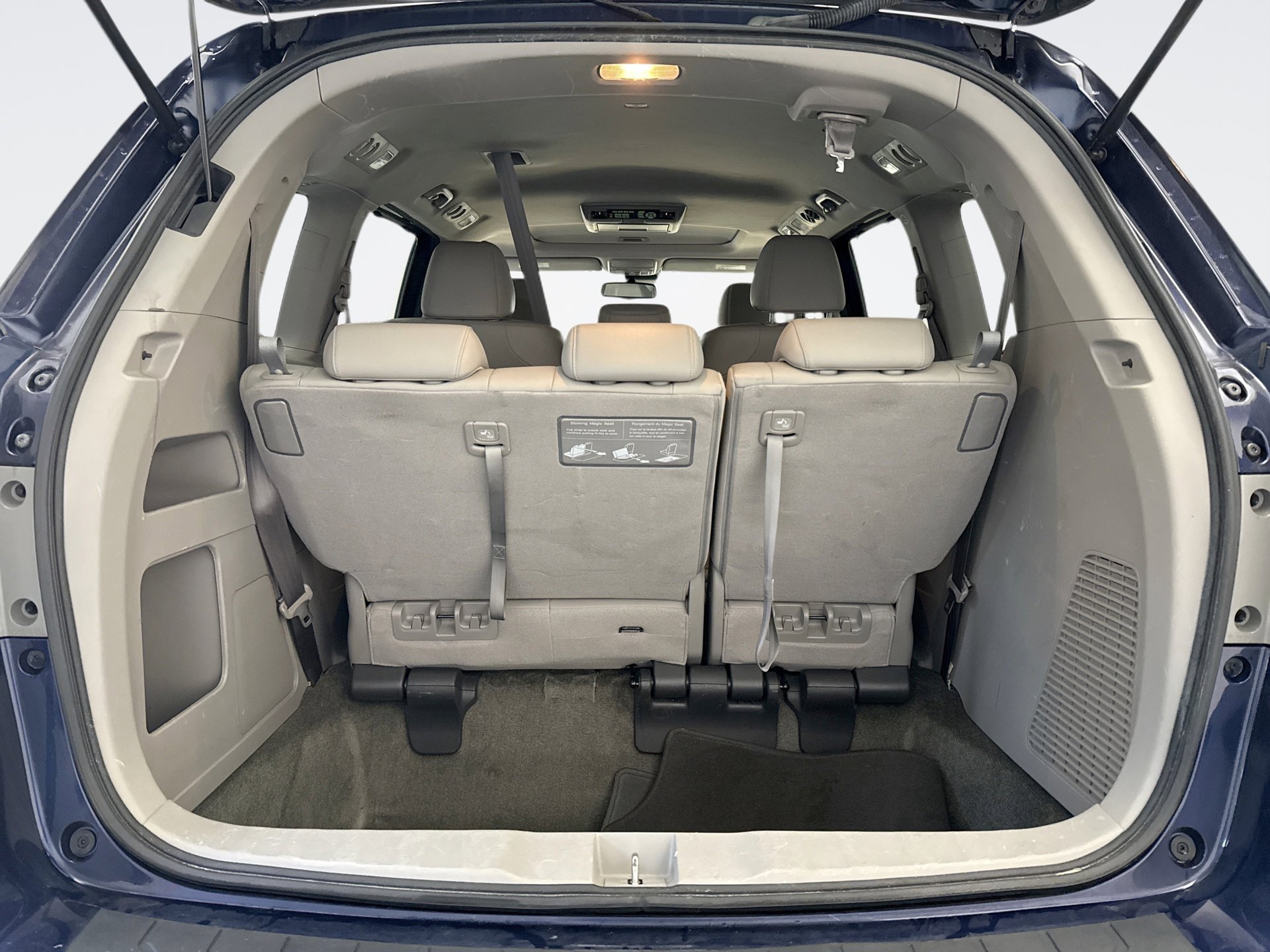 Used 2017 Honda Odyssey Touring image 21