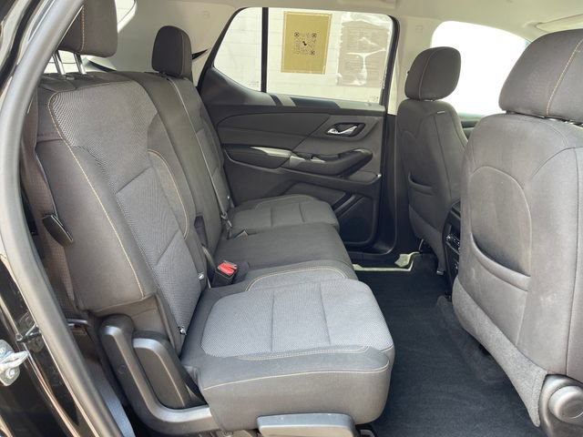 Used 2021 Chevrolet Traverse LS FWD image 31