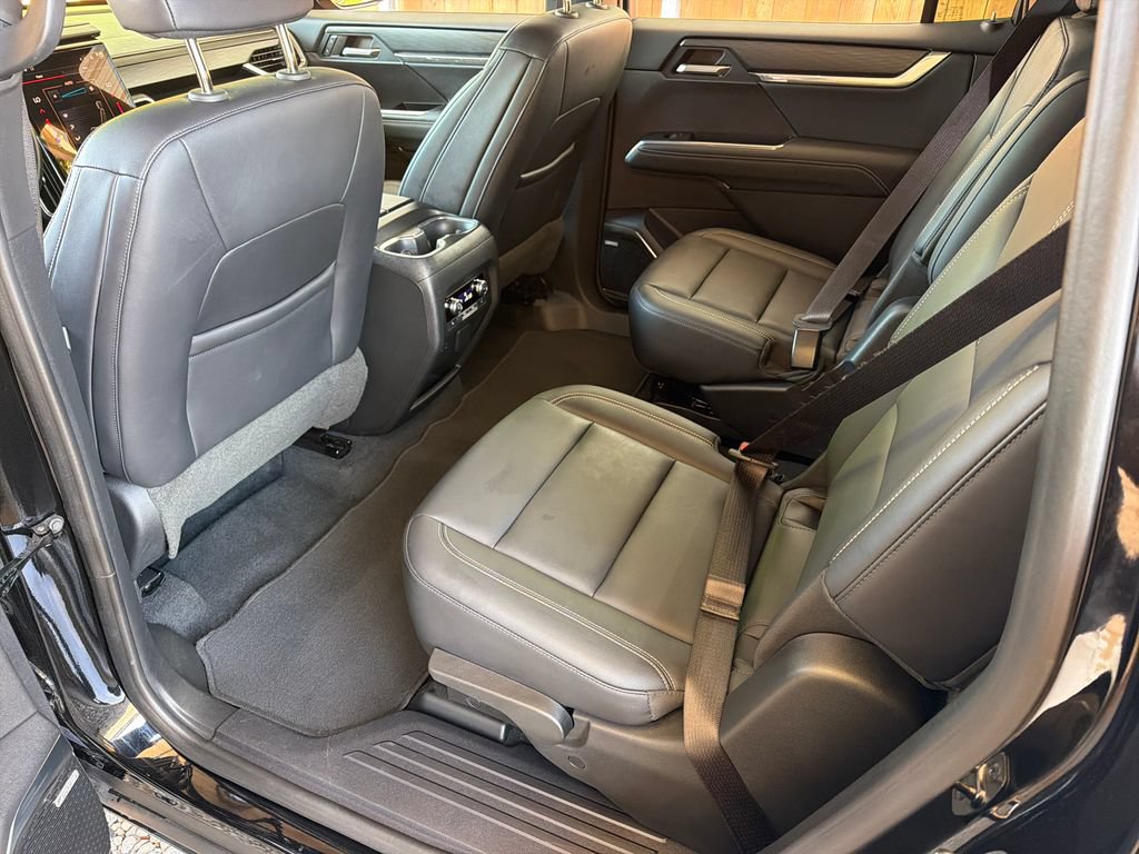 Used 2024 GMC Acadia Elevation w/ Luxury Package FWD image 32