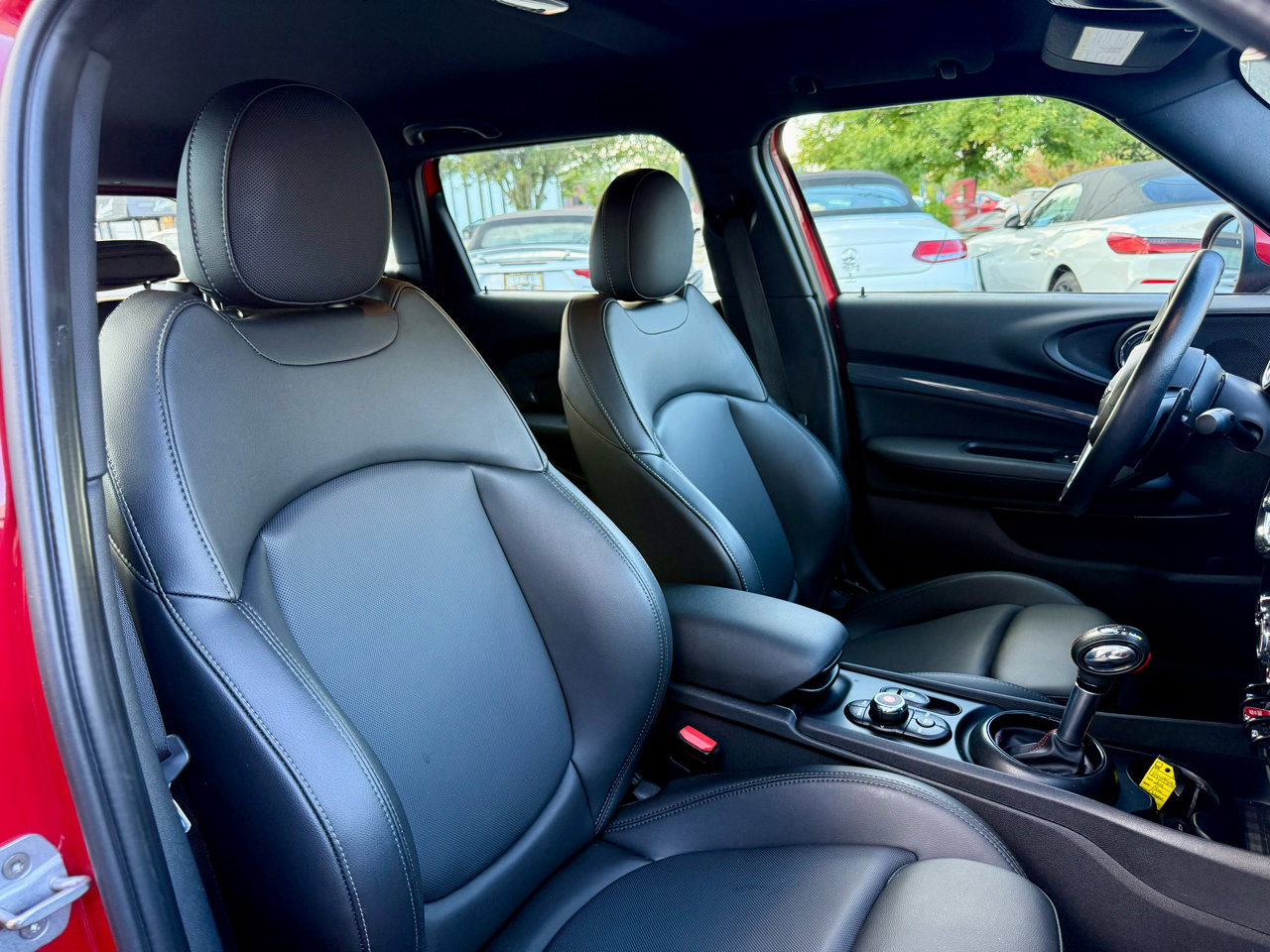 Used 2019 MINI Cooper Clubman S image 27